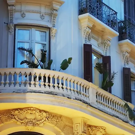 Historic 19th-century With Balcony Overlooking Plaza *