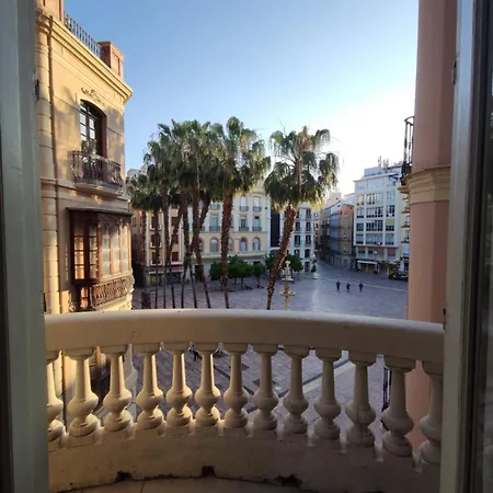 Historic 19th-century With Balcony Overlooking Plaza * Malaga