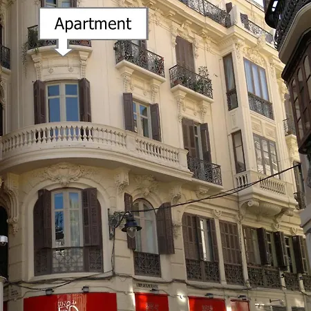 Historic 19th-century With Balcony Overlooking Plaza Apartment
